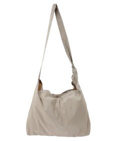 Green Parks ・ＱＵＯＮ　ノットショルダーイージービッグバッグ