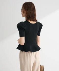 Green Parks ・ｓｗｉｎｇ　ｂｙ　ハートネックペプラムニット