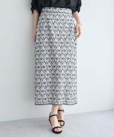 YECCA VECCA フラワーレースロングナロースカート