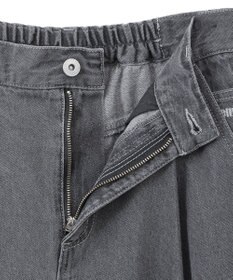 earth music&ecology ワンポイントロゴ刺繍デニムパンツ