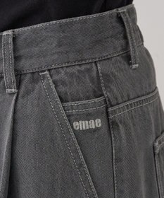 earth music&ecology ワンポイントロゴ刺繍デニムパンツ