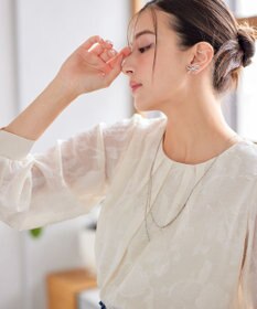 Tiaclasse 【洗える】フラワージャガードブラウス