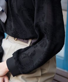 Tiaclasse 【洗える】フラワージャガードブラウス