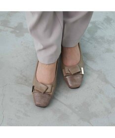 Riz raffinee <Riz raffinee>モチーフリボンパンプス