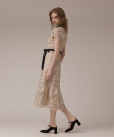 GRACE CONTINENTAL チュールフラワー刺繍ワンピース