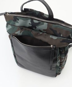 Y'SACCS ナイロン牛革リュック