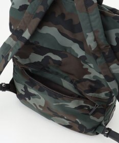 Y'SACCS ナイロン牛革リュック