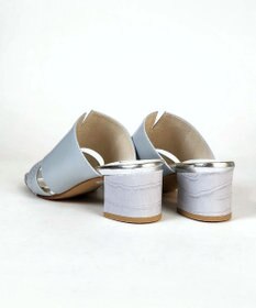 Dominic3 型押しヒール レザーVカットミュール