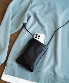 ACE BAGS & LUGGAGE ultma TOKYO アイオ 巾着 ショルダーバッグ 11981 本革 サコッシュ