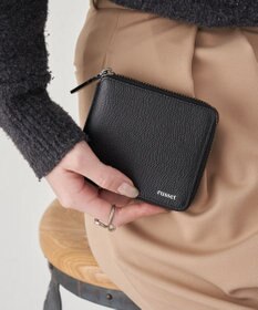 russet ラウンドジップハーフウォレット(SO-447)