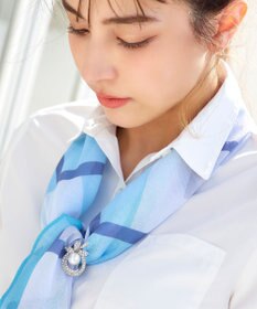 Tiaclasse ミニクリスタルブローチ