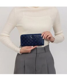 CLATHAS アクシオン ラウンド長財布