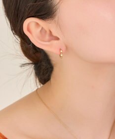 Phoebe 【金属アレルギー対応】ハートフープワンタッチピアス　ゴールド/サージカルステンレス