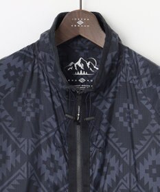 JOSEPH ABBOUD MOUNTAIN 【UNISEX】ポケッタブル ネイティブモチーフリップブルゾン