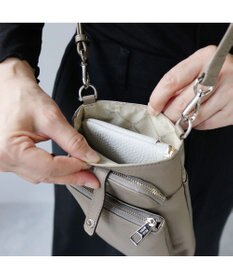 PELLE BORSA スリムポシェット Comfy 6701