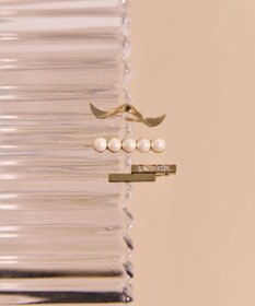 Phoebe 〈金属アレルギー対応〉ラインパールイヤーカフ（片耳）　ゴールド/ニッケルフリー