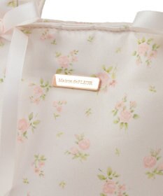 Maison de FLEUR ローズプリントフリルトートバッグ
