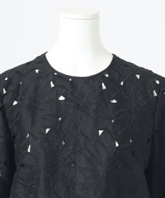 23区 【R(アール)】リネンエンブロイダリー ブラウス