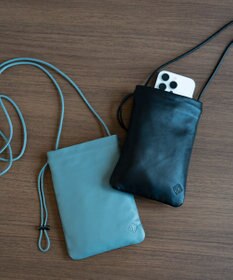 ACE BAGS & LUGGAGE ultma TOKYO アイオ 巾着 ショルダーバッグ 11981 本革 サコッシュ