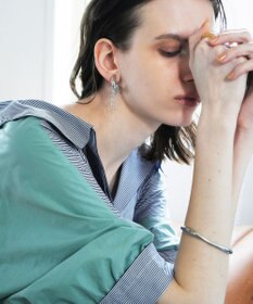 YECCA VECCA ステンレスC型バングル