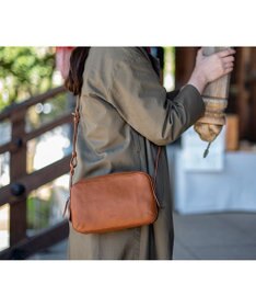 genten トスカ BOX型ミニショルダーバッグ