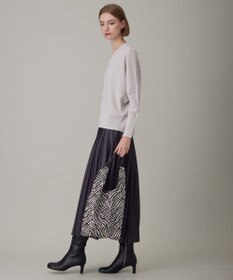 ICB 【洗える】ソフトウールハイゲージ Vネックプルオーバー