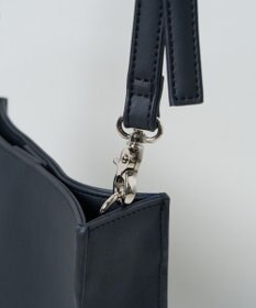 WEGO レザータッチスクエアショルダー