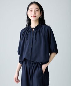 ANY 楽映えフリルネックブラウス（セットアップ着用可）