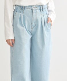 earth music&ecology ダブルタックワイドデニムパンツ