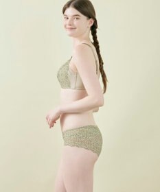 une nana cool MADE WITH LIBERTY FABRIC さあわたし レース 脇高ブラジャー