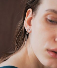 YECCA VECCA 天然石スイングピアス