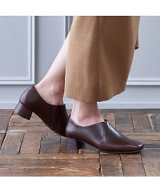 ing <ing>【WEB限定】【サスティナブルシリーズ】甲深デザインパンプス