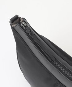 Y'SACCS ツイルナイロン　カーブショルダー　Sサイズ