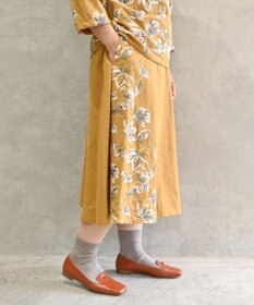 muuc 〈遠州織物の工場で織られた上質なコットン生地〉モクレン刺繍 後ろゴムあり フレアースカート（セットアップ可能）