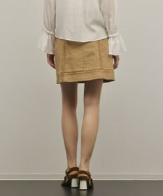 GRACE CONTINENTAL ラインembミニスカート