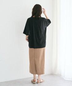 YECCA VECCA 裾ドロストデザインロゴTee