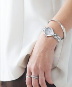 CITIZEN 【電池交換不要】ドロップ形状のジュエリーライクウオッチ EM1200-55A シルバー