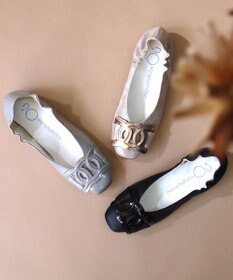 nouvelleRobe Oū 新色追加【本革・高反発】Chain Buckle Ornament スクエアトゥパンプス