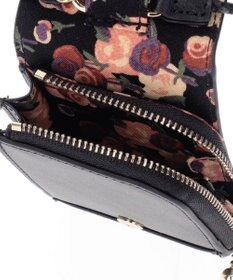 ANNA SUI エニータイム ショルダー付きミニマルチケース