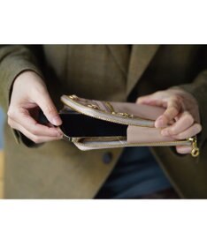 MIYABIYA La quoh with kirakaracho 南蛮七宝エンボスレザー モバイルケース