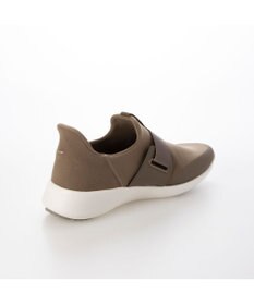 ing <ing>【レイン対応】ストレッチハンズフリースニーカー