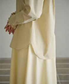 #Newans フリルカラーノーブルブラウス