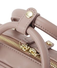 Maison de FLEUR チャーム付きワイドボストンバッグ