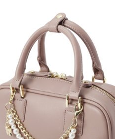 Maison de FLEUR チャーム付きワイドボストンバッグ