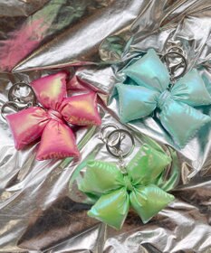 WEGO メタリッククッションリボンキーホルダー