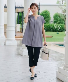 Tiaclasse 【洗える】フレンチスリーブキーネックシャツチュニックブラウス