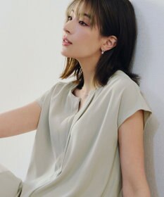 Tiaclasse 【洗える】フレンチスリーブキーネックシャツチュニックブラウス