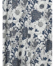 Te chichi 【LIBERTY FABRICS】Vネックフレアワンピース