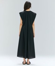 BEIGE， 【洗える/接触冷感/速乾/UVケア対応】BATEAU / フレンチスリーブAラインタックワンピース