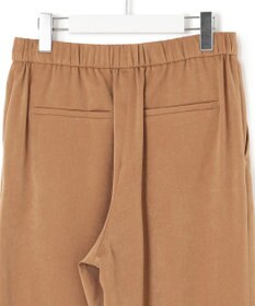 23区 L 【見上愛さん着用/Oggi10月号掲載/洗える】スエーディーサテン ワイド パンツ